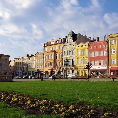 Apartmany U Namesti Броумов Екстер'єр фото