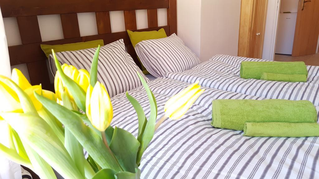 Apartmany U Namesti Броумов Екстер'єр фото