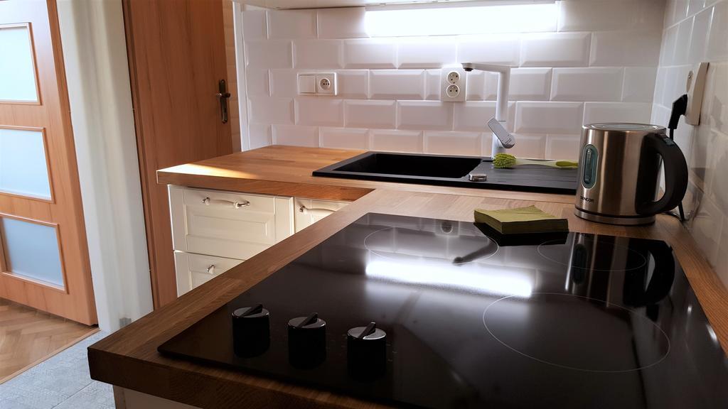 Apartmany U Namesti Броумов Екстер'єр фото